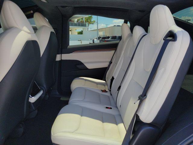 2023 Tesla Model X Standard Range