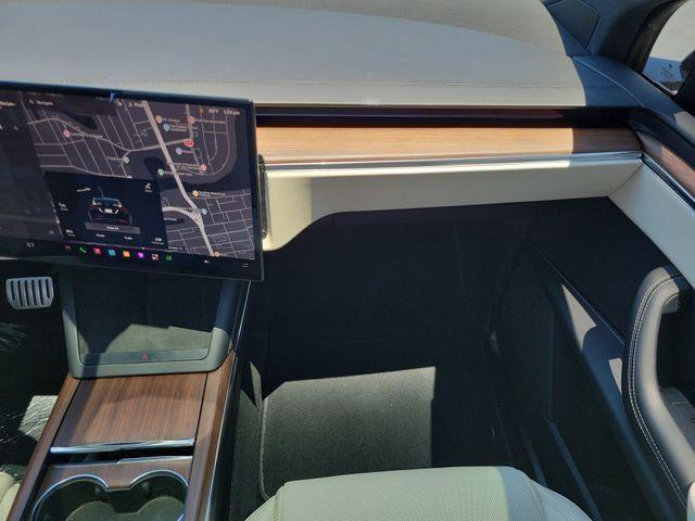 2023 Tesla Model X Standard Range