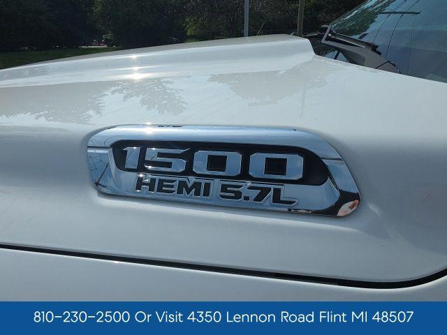 2019 Ram 1500 Big Horn/Lone Star Crew Cab 4x4 57 Box