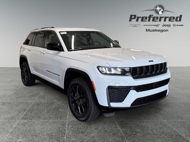 2027 Jeep Grand Cherokee Laredo Altitude for sale in Geneva, NY