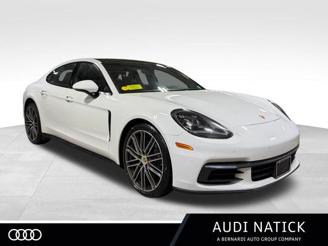 2018 Porsche Panamera 4