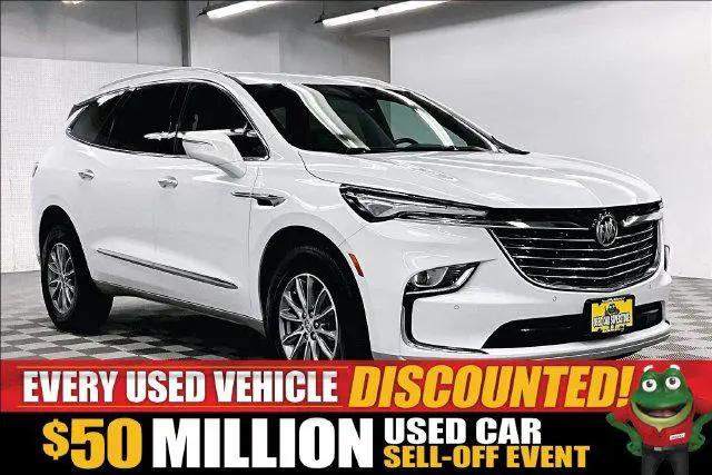 2023 Buick Enclave Essence FWD for sale in Herculaneum, MO