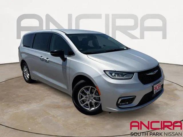 2024 Chrysler Pacifica Touring L for sale in San Antonio, TX