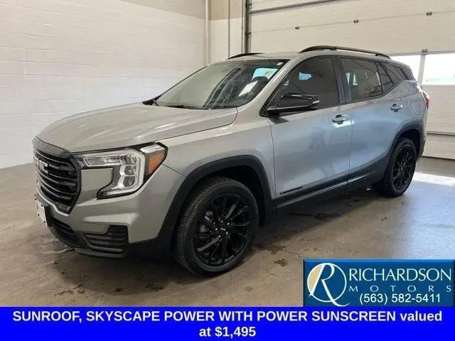 2023 GMC Terrain AWD SLE for sale in Dubuque, IA
