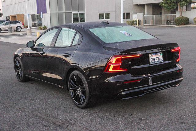 2023 Volvo S60 B5 Plus Black Edition