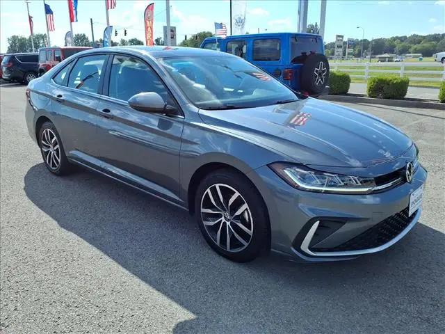 2025 Volkswagen Jetta 1.5T SE for sale in Powderly, KY