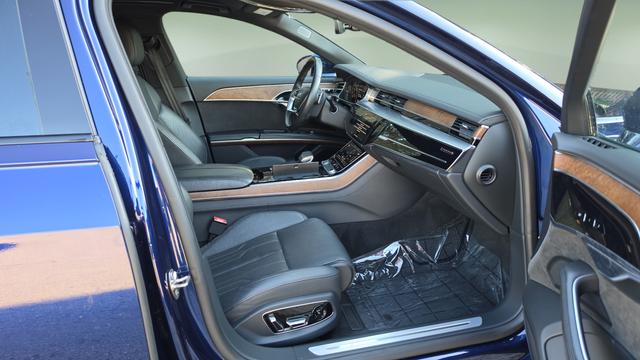 2021 Audi A8 L 55 TFSI quattro Tiptronic
