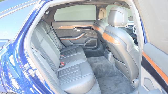 2021 Audi A8 L 55 TFSI quattro Tiptronic