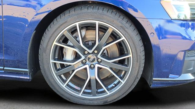 2021 Audi A8 L 55 TFSI quattro Tiptronic