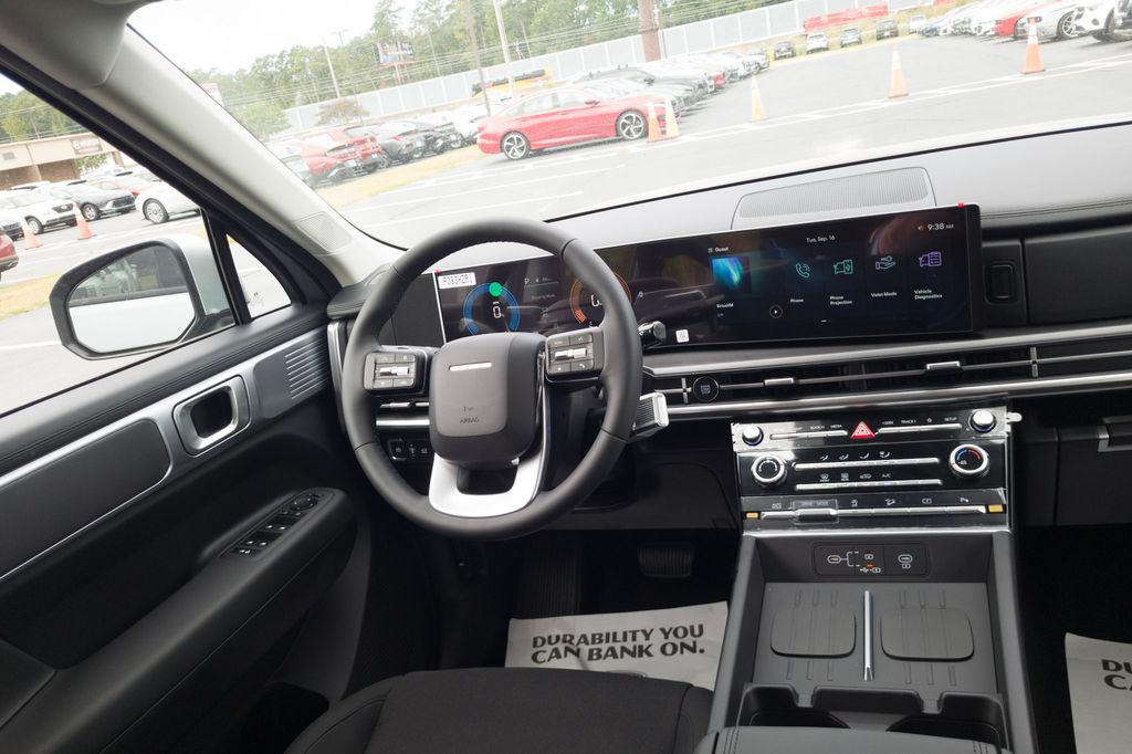 New 2027 Silver Hyundai SE FWD image 19