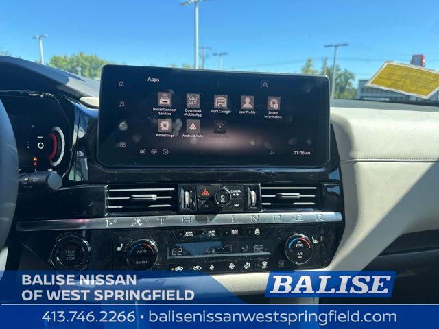 2026 Nissan Pathfinder SL
