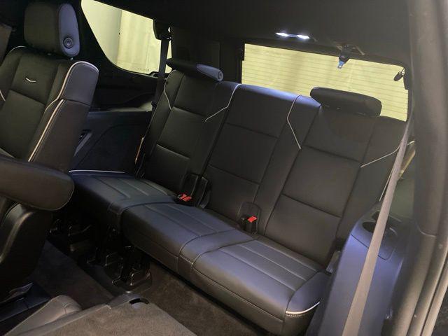 2022 Cadillac Escalade 4WD Sport