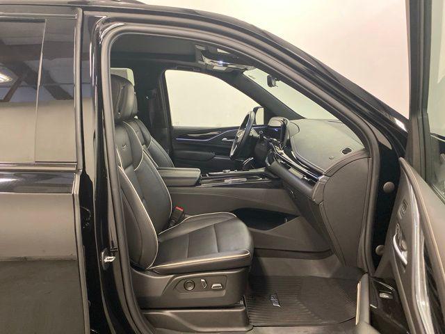 2022 Cadillac Escalade 4WD Sport