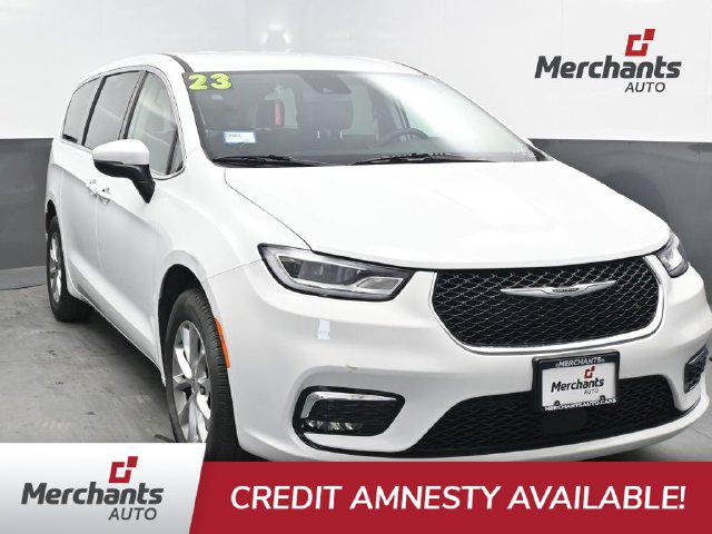 2023 Chrysler Pacifica Touring L AWD for sale in Hooksett, NH