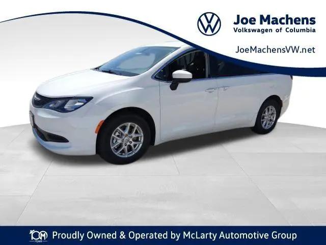 2022 Chrysler Voyager LX for sale in Columbia, MO