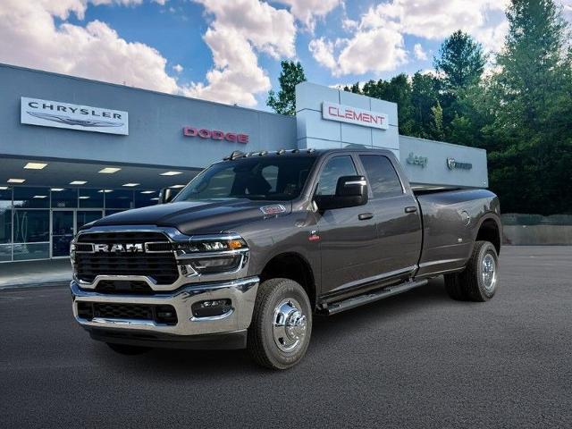 2026 Ram 3500 Tradesman Crew Cab 4x4 8 Box for sale in Wentzville, MO