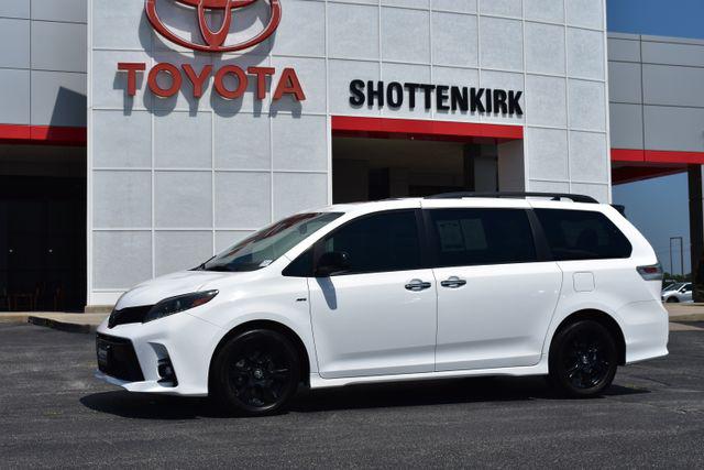2020 Toyota Sienna SE for sale in Quincy, IL