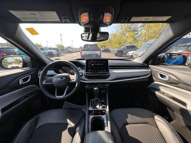 2023 Jeep Compass Latitude 4x4 2023 Jeep Compass Latitude 4x4