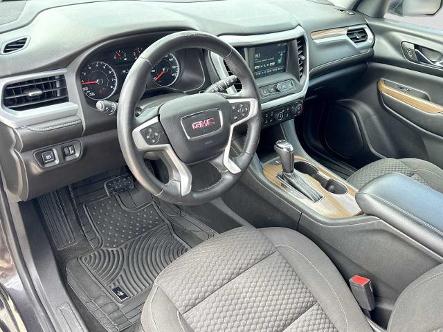 2017 GMC Acadia SLE-1