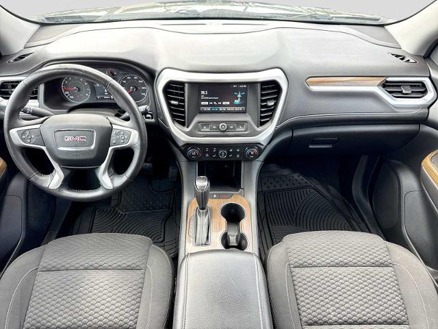 2017 GMC Acadia SLE-1