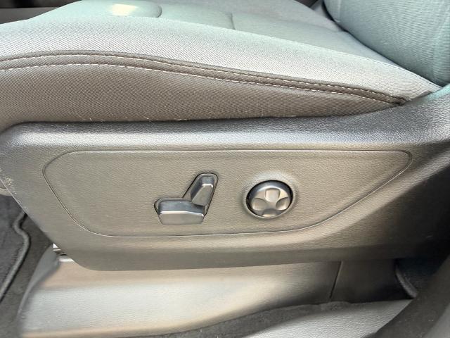2020 Ram 1500 Big Horn Crew Cab 4x4 57 Box