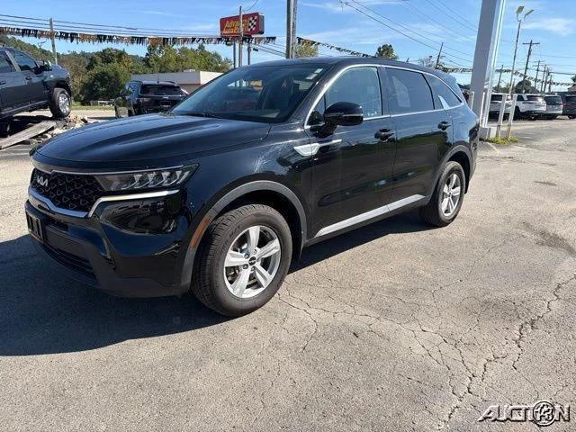 2023 Kia Sorento LX