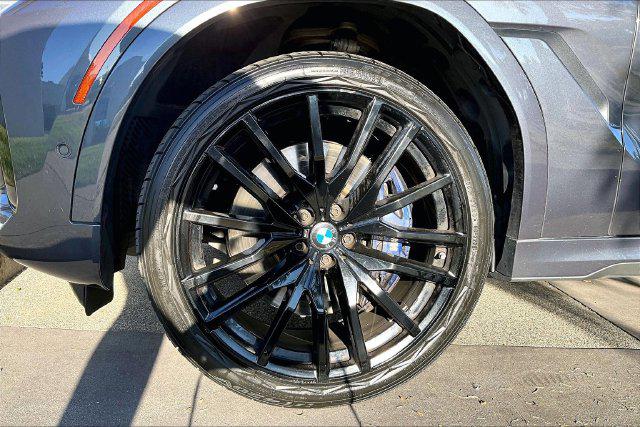2020 BMW X6 M50i