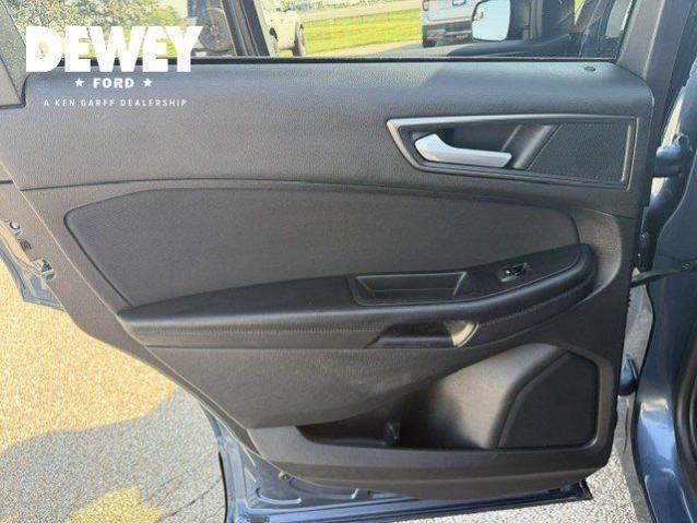2018 Ford Edge SE