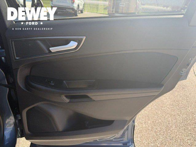 2018 Ford Edge SE