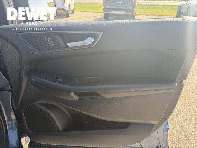 2018 Ford Edge SE