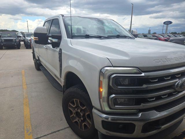 2023 Ford F-350 LARIAT