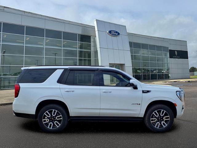 2024 GMC Yukon 4WD AT4