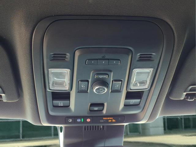2024 GMC Yukon 4WD AT4