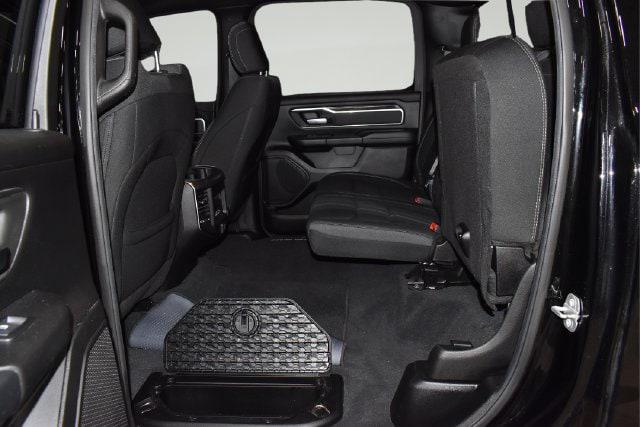 2019 Ram 1500 Big Horn/Lone Star Crew Cab 4x4 57 Box