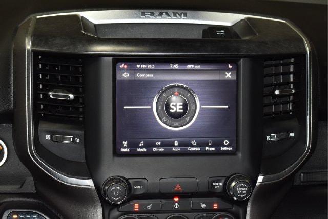 2019 Ram 1500 Big Horn/Lone Star Crew Cab 4x4 57 Box