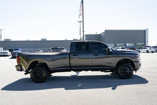 2025 Ram 3500 Big Horn Crew Cab 4x4 8 Box