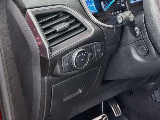 2016 Ford Edge Sport