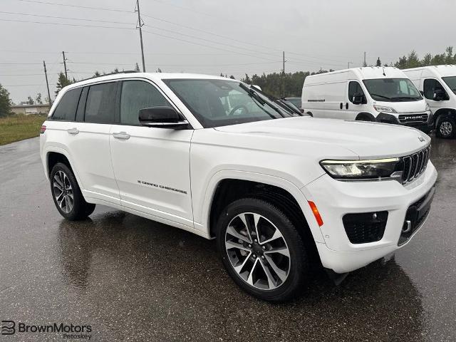 2023 Jeep Grand Cherokee Overland 4x4 for sale in Petoskey, MI