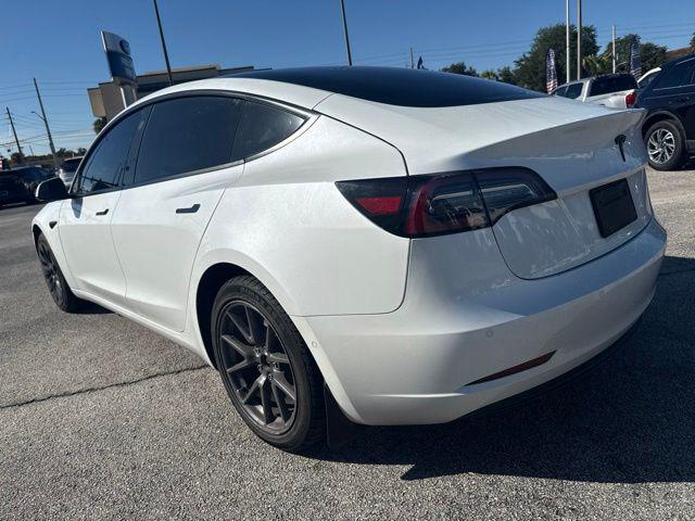 2021 Tesla Model 3 Standard Range Plus Rear-Wheel Drive