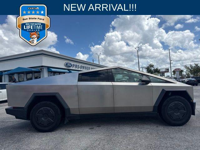 2025 Tesla Cybertruck All-Wheel Drive for sale in Orlando, FL