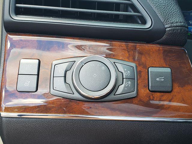 2015 Lincoln MKX Base