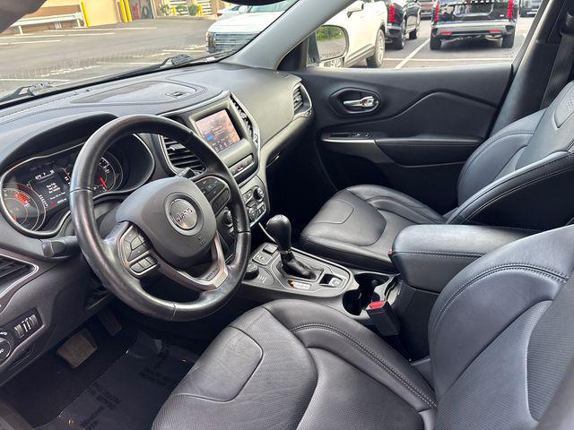 2021 Jeep Cherokee Latitude Lux 4x4 2021 Jeep Cherokee Latitude Lux 4x4