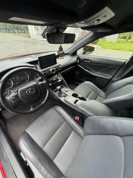2021 Lexus IS 300 300
