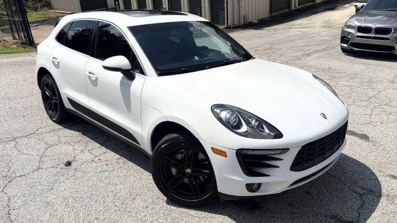 2016 Porsche Macan S