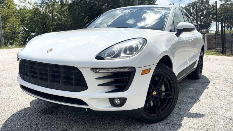 2016 Porsche Macan S