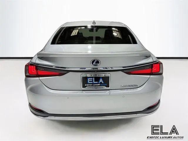 2019 Lexus ES 300h Luxury