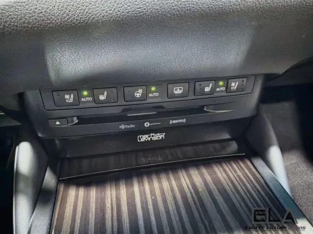 2019 Lexus ES 300h Luxury