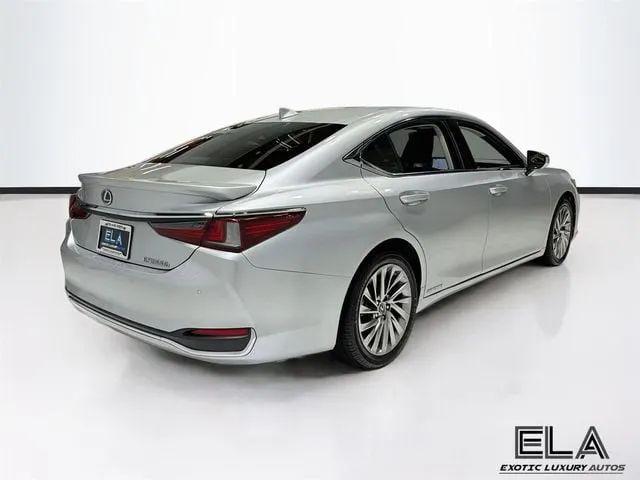 2019 Lexus ES 300h Luxury