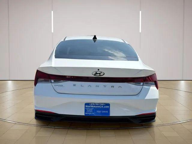 2021 Hyundai Elantra SE