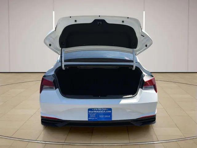 2021 Hyundai Elantra SE
